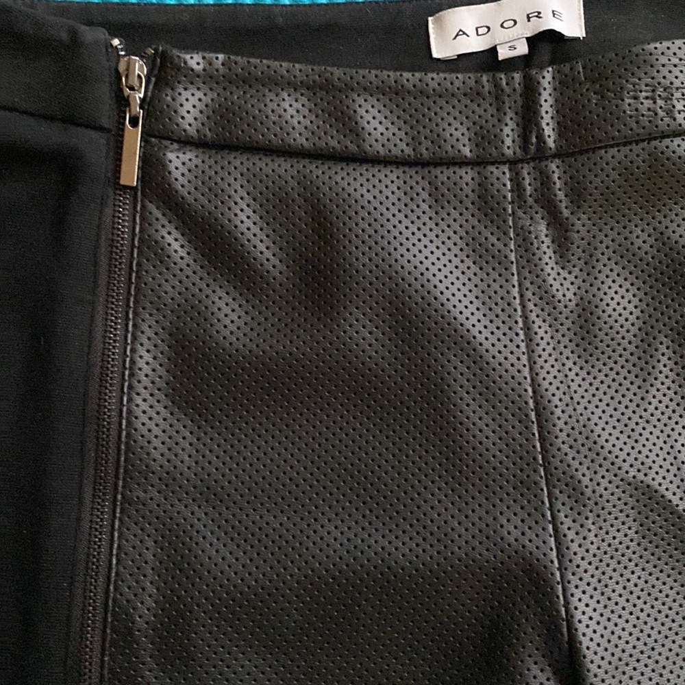 Slim Pants - Picture 3 of 8